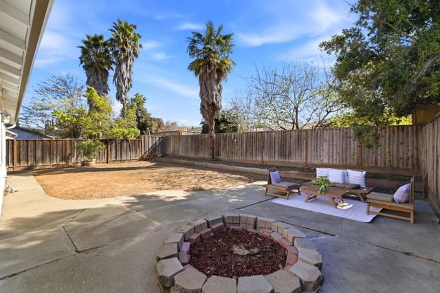 124 Biddleford Court, San Jose, CA 95139