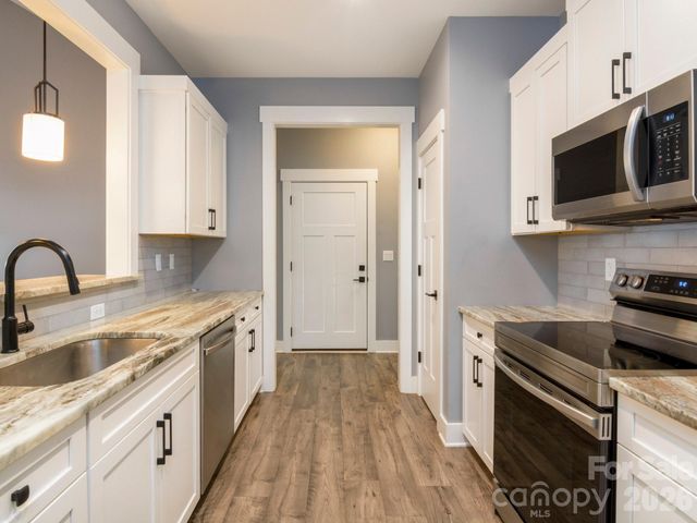 110 Coralroot Lane, Arden, NC 28704