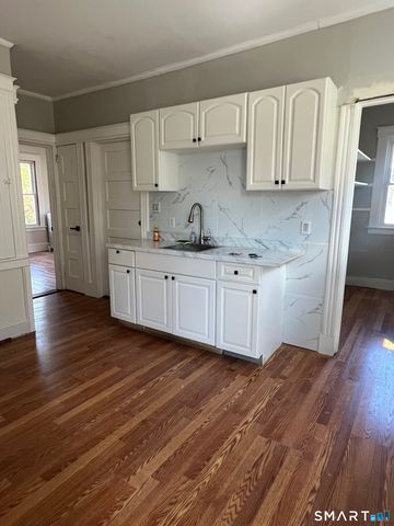 164 Barker Street, Hartford, CT 06114