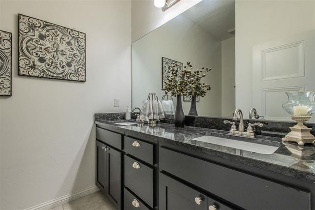 5504 Asheville Way, Choctaw, OK 73020