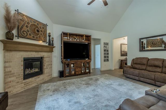 5504 Asheville Way, Choctaw, OK 73020