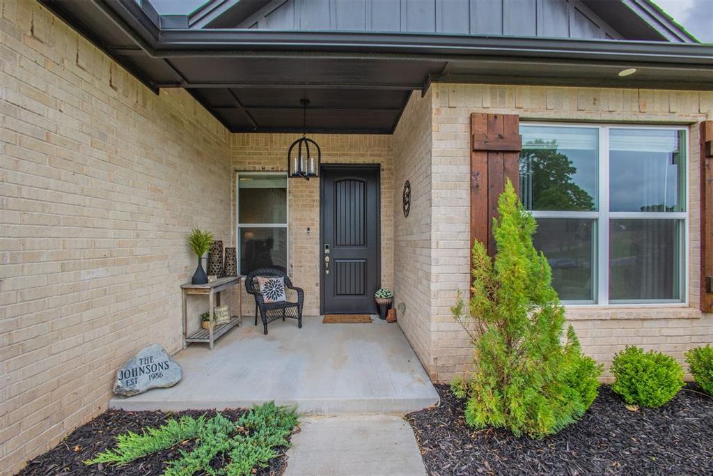 5504 Asheville Way, Choctaw, OK 73020
