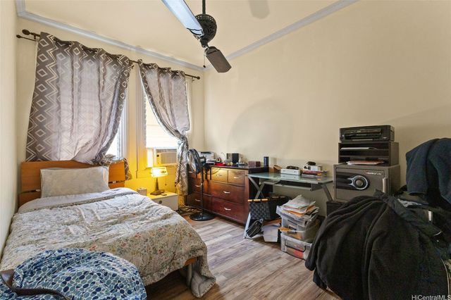 709 Twin View Drive, Honolulu, HI 96817