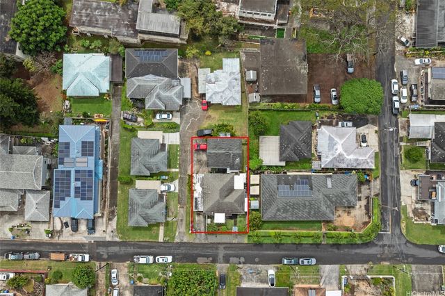 709 Twin View Drive, Honolulu, HI 96817