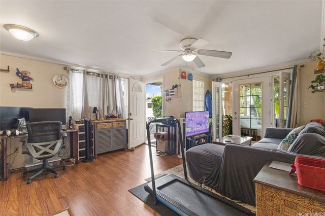 709 Twin View Drive, Honolulu, HI 96817