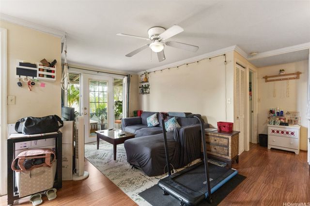 709 Twin View Drive, Honolulu, HI 96817