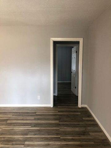 503 Willow Street, Cleveland, TX 77327