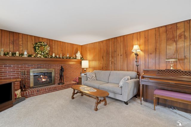 14216 Balsam Street, Southgate, MI 48195