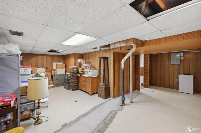 14216 Balsam Street, Southgate, MI 48195