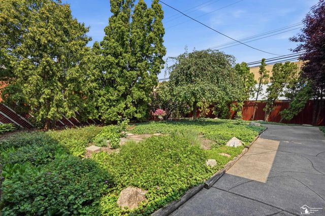 14216 Balsam Street, Southgate, MI 48195