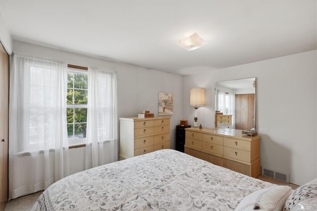 14216 Balsam Street, Southgate, MI 48195