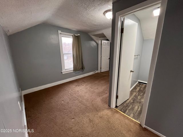 3433 Upton Avenue, Toledo, OH 43613