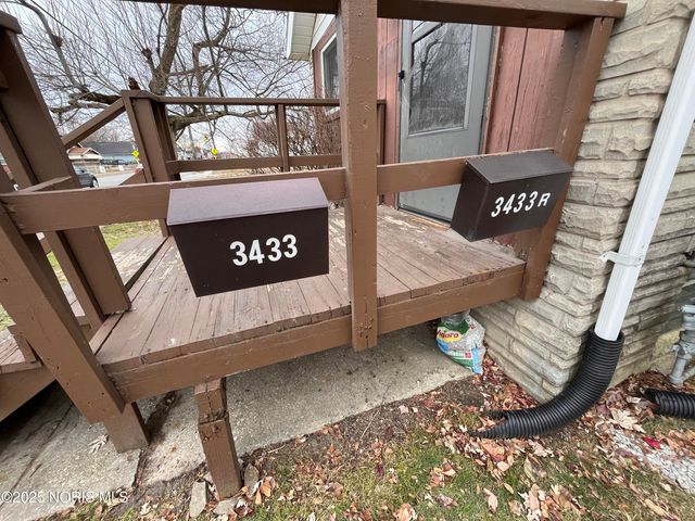 3433 Upton Avenue, Toledo, OH 43613