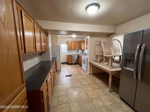 3433 Upton Avenue, Toledo, OH 43613