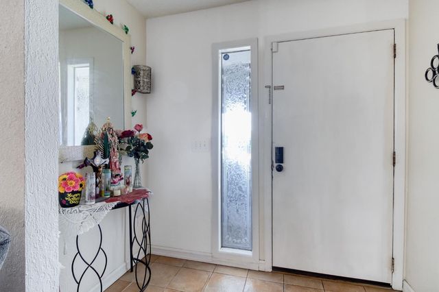 13301 Bentley St, Waterford, CA 95386