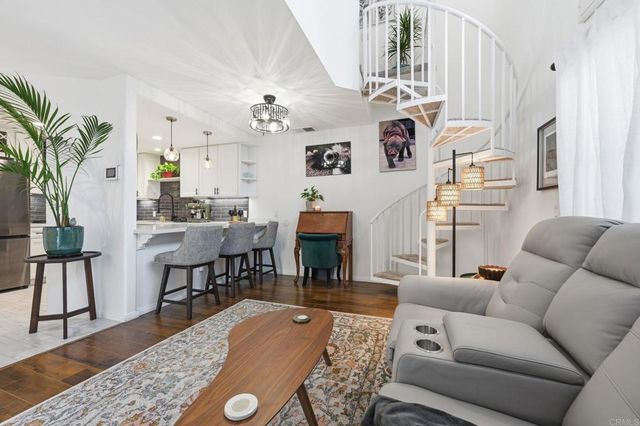 744 Eastshore Ter 102, Chula Vista, CA 91913