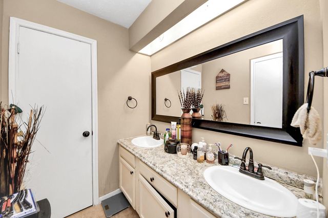 11842 Plumbrook Drive, Houston, TX 77099