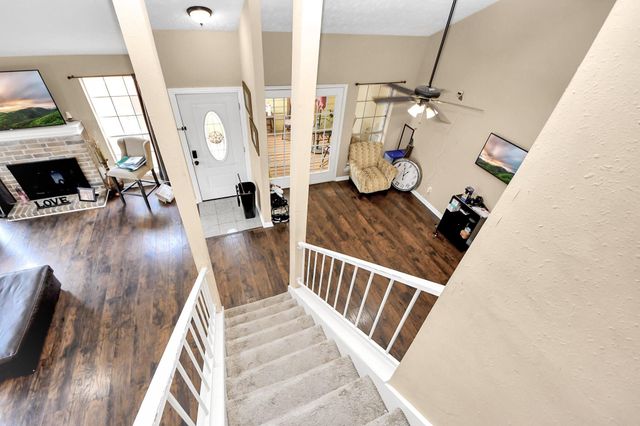 11842 Plumbrook Drive, Houston, TX 77099