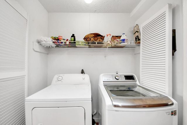 11842 Plumbrook Drive, Houston, TX 77099