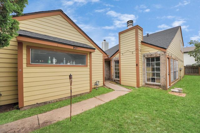 11842 Plumbrook Drive, Houston, TX 77099