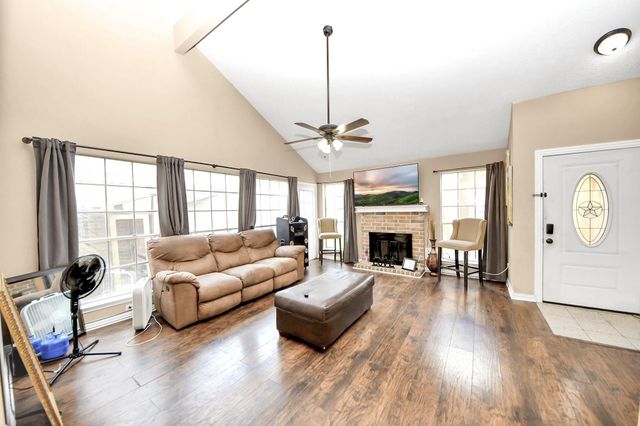 11842 Plumbrook Drive, Houston, TX 77099