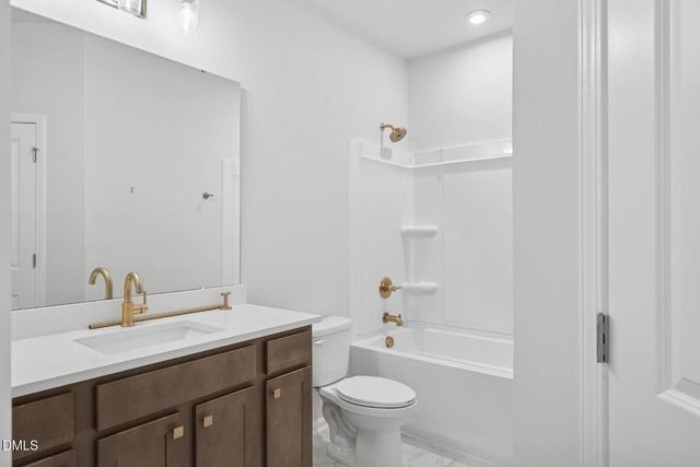 1050 Zelkova Lane, Chapel Hill, NC 27517