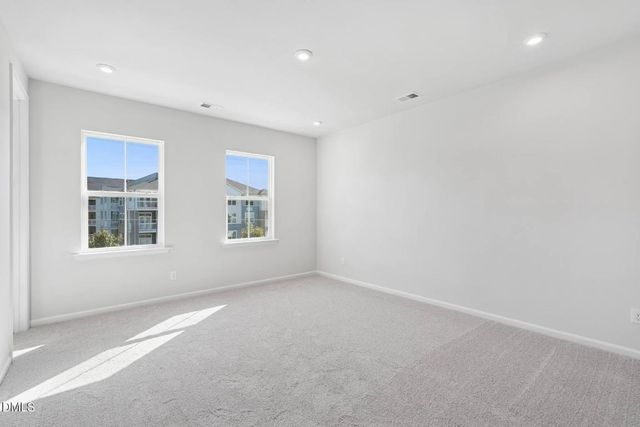 1050 Zelkova Lane, Chapel Hill, NC 27517