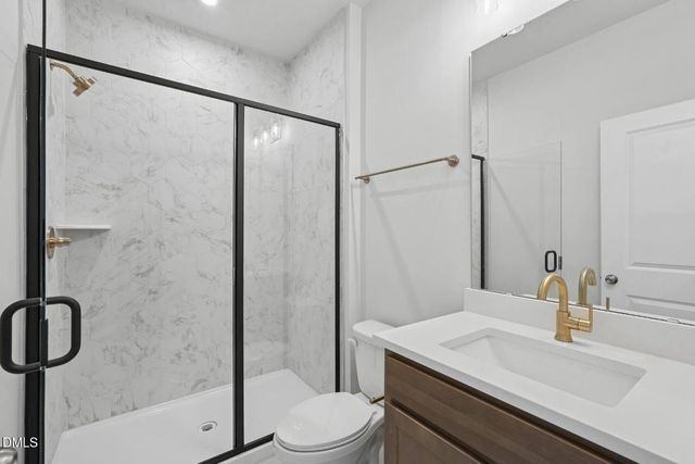 1050 Zelkova Lane, Chapel Hill, NC 27517