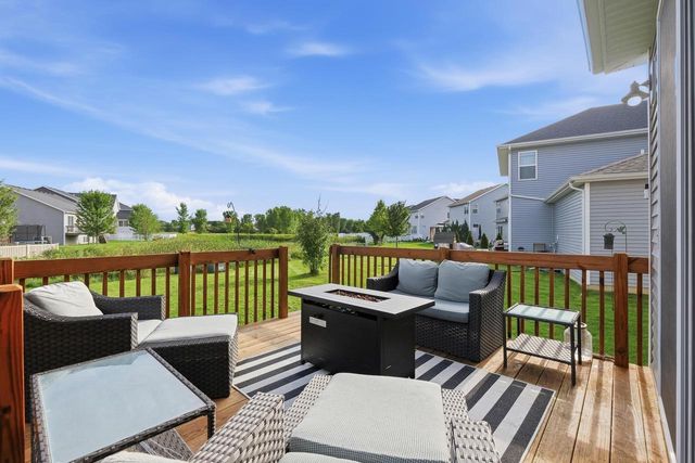 2442 Leopold Way, Sun Prairie, WI 53590