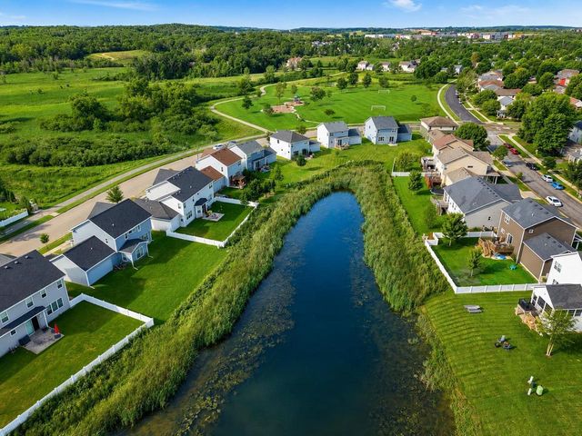 2442 Leopold Way, Sun Prairie, WI 53590