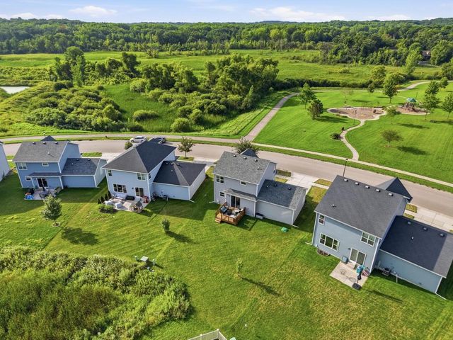 2442 Leopold Way, Sun Prairie, WI 53590