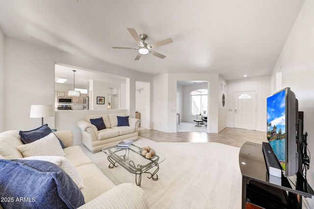 16137 W GREYSTONE Drive, Sun City West, AZ 85375