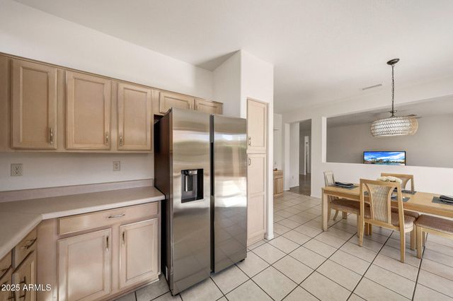 16137 W GREYSTONE Drive, Sun City West, AZ 85375