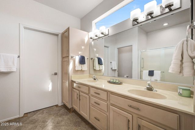 16137 W GREYSTONE Drive, Sun City West, AZ 85375