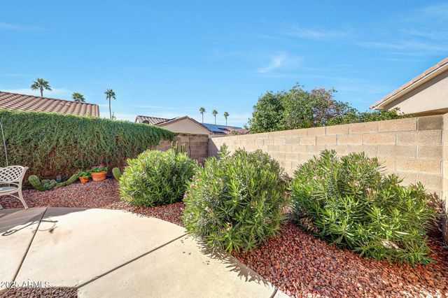 16137 W GREYSTONE Drive, Sun City West, AZ 85375