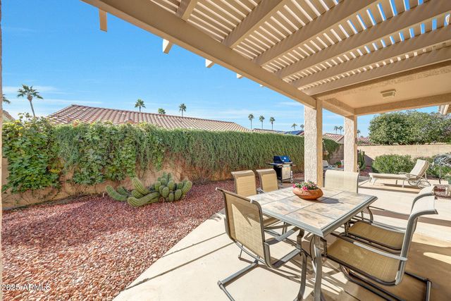16137 W GREYSTONE Drive, Sun City West, AZ 85375