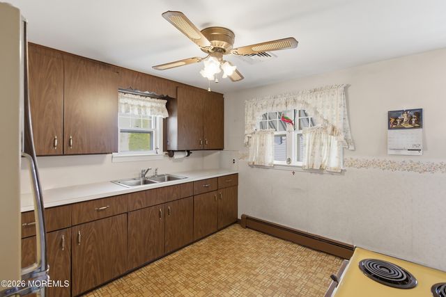 50 Ridge Avenue, Manasquan, NJ 08736