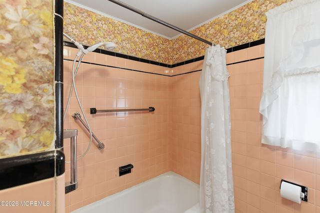 50 Ridge Avenue, Manasquan, NJ 08736