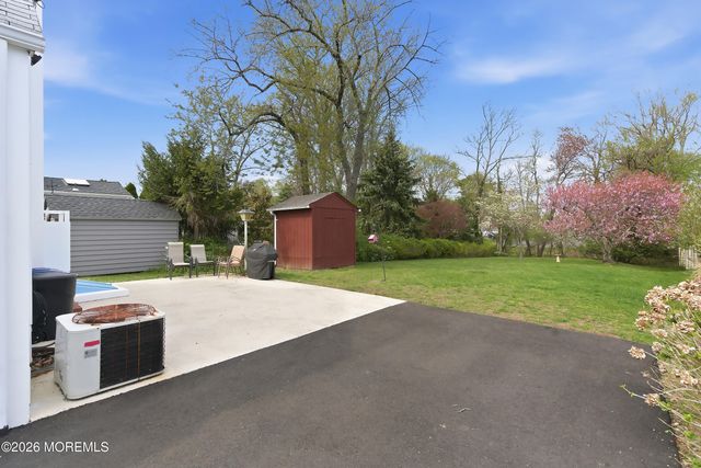 50 Ridge Avenue, Manasquan, NJ 08736