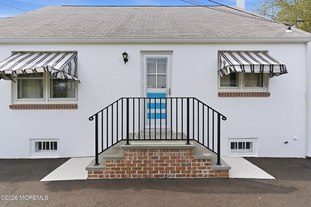 50 Ridge Avenue, Manasquan, NJ 08736