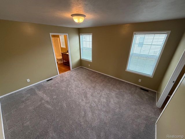 11033 Quail Run Court, Green Oak Township, MI 48178