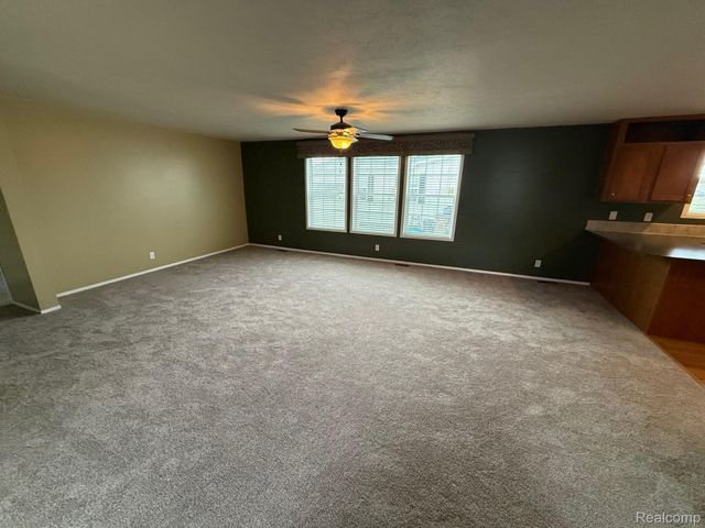11033 Quail Run Court, Green Oak Township, MI 48178