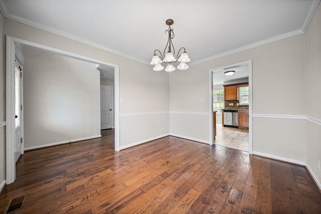 1109 Ishee Dr, Clarksville, TN 37042