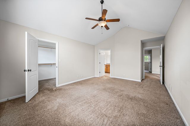 1109 Ishee Dr, Clarksville, TN 37042