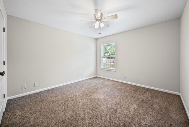 1109 Ishee Dr, Clarksville, TN 37042