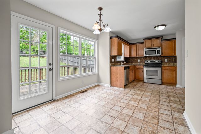 1109 Ishee Dr, Clarksville, TN 37042