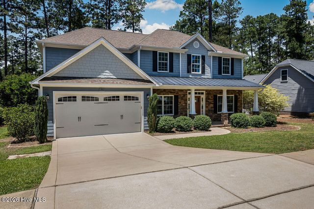 180 Wiregrass Lane, Southern Pines, NC 28387