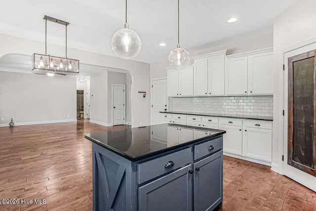 180 Wiregrass Lane, Southern Pines, NC 28387