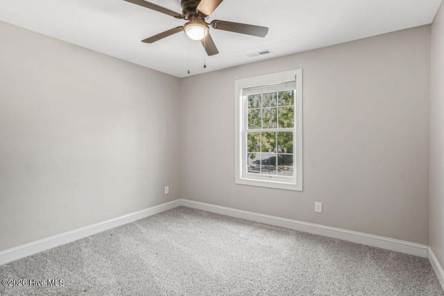 180 Wiregrass Lane, Southern Pines, NC 28387