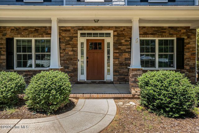 180 Wiregrass Lane, Southern Pines, NC 28387